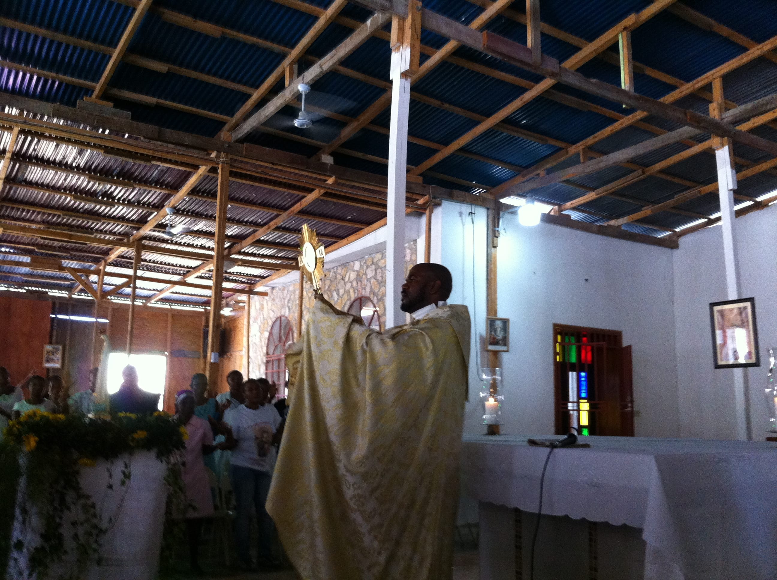 Veillée pour la Vie à Haïti en la paroisse de la Divine Miséricorde