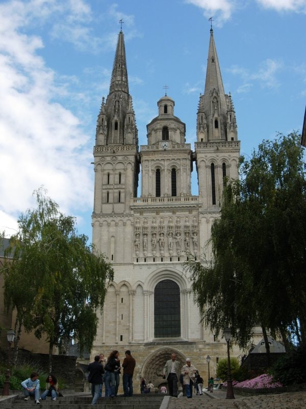 Veillée de prière pour la Vie et la Famille à Angers (Cathédrale)